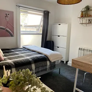 2dbl Bed Flat Brighton/hove Apartment